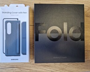 Samsung Z Fold 4 - 3