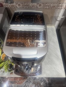 Kávovar Delonghi Magnifica S - 3