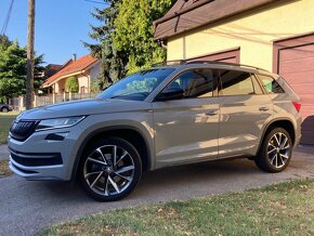 Kodiaq Sportline 4x4 7miest Nardo Grey Virtual Pano 83t. km - 3