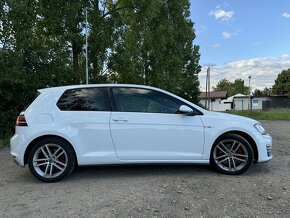 Volkswagen golf mk7 GTI - 3