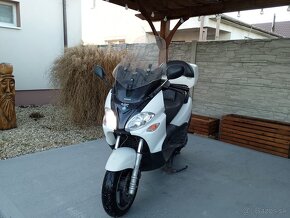 Piaggio x9 500i - 3