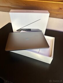 Apple MacBook Pro 13 - 3