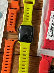 Apple Watch SE 44mm - 3