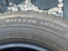 225/60 R17 - 3