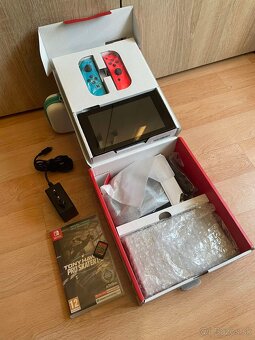 Nintendo Switch + Minecraft, Tony Hawk (komplet balenie) - 3