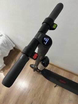 Ninebot Kick Scooter E45D - 3