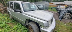 Jeep Commander 3,0 CRD - 3