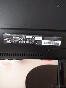 Monitor Asus 46cm - 3