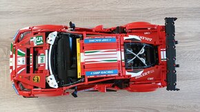 LEGO 42125-1 - Ferrari 488 GTE "AF Corse #51" - 3