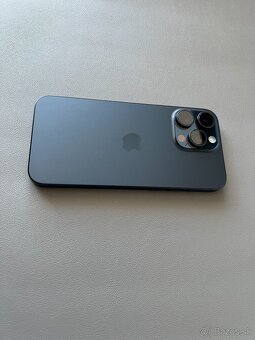 iPhone 15 Pro Max 256 GB modrý titán - 3