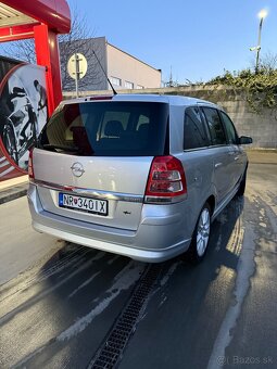 Predam peknú Opel zafira 1.9 88kw rok 2008 - 3