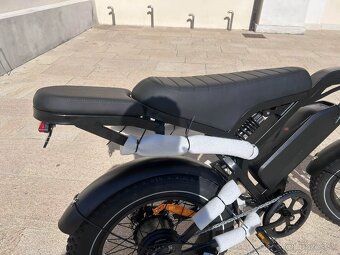 E-BIKE 1KW 48V 17.4Ah -------- NOVÉ - 3