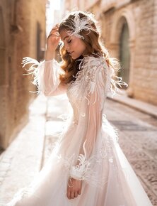 Nové extravagantné svadobné šaty - 3