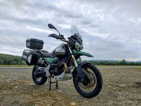 Moto Guzzi V85tt - 3