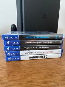 Sony PlayStation 4 Slim 500GB + 2 ovládače, 6 hier a stojan. - 3