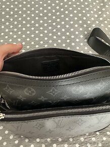 Louis Vuitton LV Taška Trio Crossbody - 3