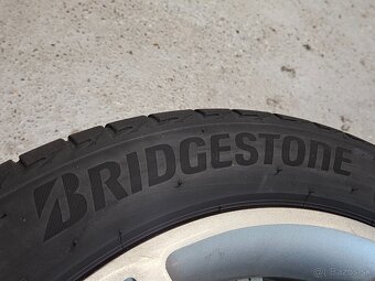 FORD "17" + Bridgestone - 3