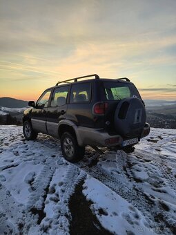 Terrano II 2.7 TDI - 3