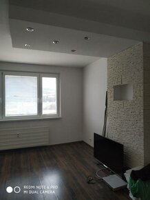 Predaj: Priestranný 3 izbový byt v meste Kysucké Nové Mesto( - 3