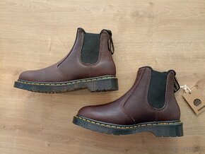 Dr. Martens 2976 Warmwair Leather Chelsea Boots - 3