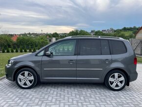 Volkswagen Touran 2.0tdi - 3