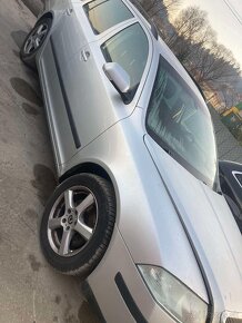 Rozpredam Škoda octavia 2 2.0 tdi 103kw DSG - 3