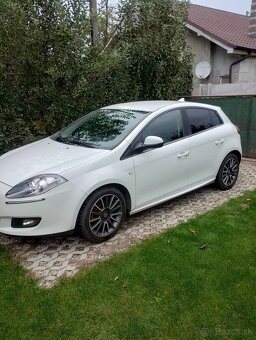 2010 Fiat bravo 1,4 16v benzín 88 kw - 3