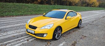 Hyundai Genesis coupe 3.8 V6 - 3