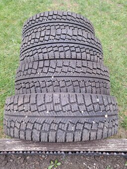 Zimne pneu 205/65 r16 - Vranik - 3