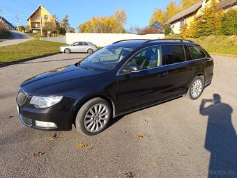 SKODA SUPERB COMBI 2.0TDi 4x4 ,, ELEGANCE " - 3