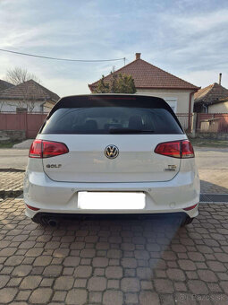 Volkswagen Golf 1.2 TSI R-Line Comfortline - 3