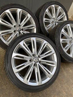 ✅ R19 ®️ Originál VW Verona 5x112 ET44 ✅ 235/40 R19 Leto - 3