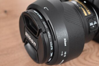 Nikon d5100 s objektivom 24mm AF-S 1,8G nafotene iba 22tisic - 3