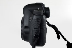 Canon 6D  Body - 3