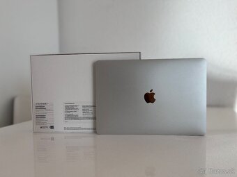 Apple Macbook Pro 13 Space Grey - 3