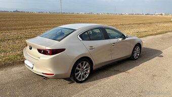 Mazda 3 Plus MildHybrid 2022 - 3