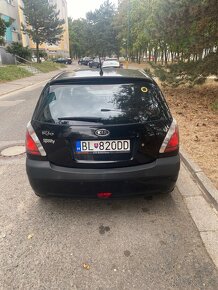 Kia rio - 3