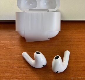 Apple AirPods 3. generácie - Nové, rok záruka - 3