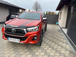 Toyota Hilux - 3