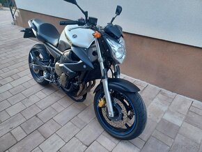 Yamaha XJ6 N - 3