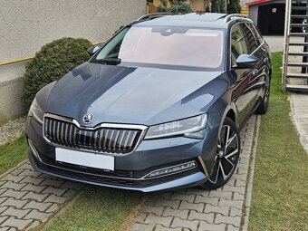 ŠKODA SUPERB COMBI  iV LED MATRIX FULL ASIST VIRTUAL 64000km - 3