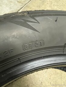 Bridgestone 205/60 R16 4x=120€ - 3