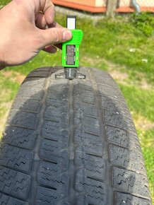 Predám 225/75 R16 C Matador - 3