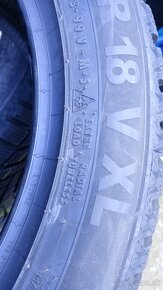 215/55 R18 zimné pneumatiky semperit - 3