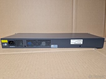 HP 1620-24G Switch - 3