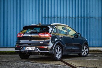 Kia Niro Hybrid 1.6 GDi Gold AT - 3