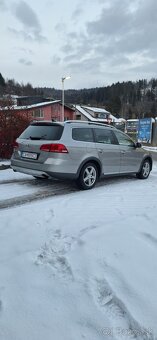 Predám VW passat altrack 2.0 TDI - 3