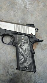 Colt 1911 pažbičky klasický tvar Venom - 3