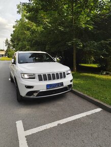 Jeep Grand Cherokee Summit 4X4 - 3