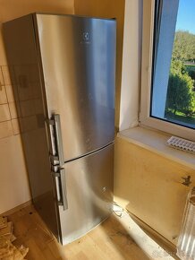 ELECTROLUX chladnicka s mraznickou - 3